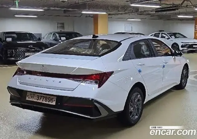 Hyundai Avante 2025 1.6 автомат (гидро), миниатюра 6