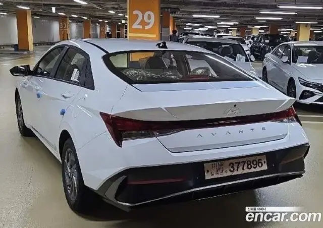 Hyundai Avante 2025 1.6 автомат (гидро), миниатюра 9