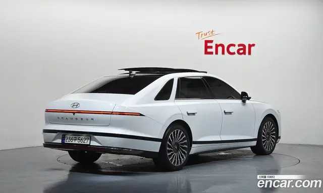 Hyundai Grandeur 2023 2.5 автомат (гидро), миниатюра 2