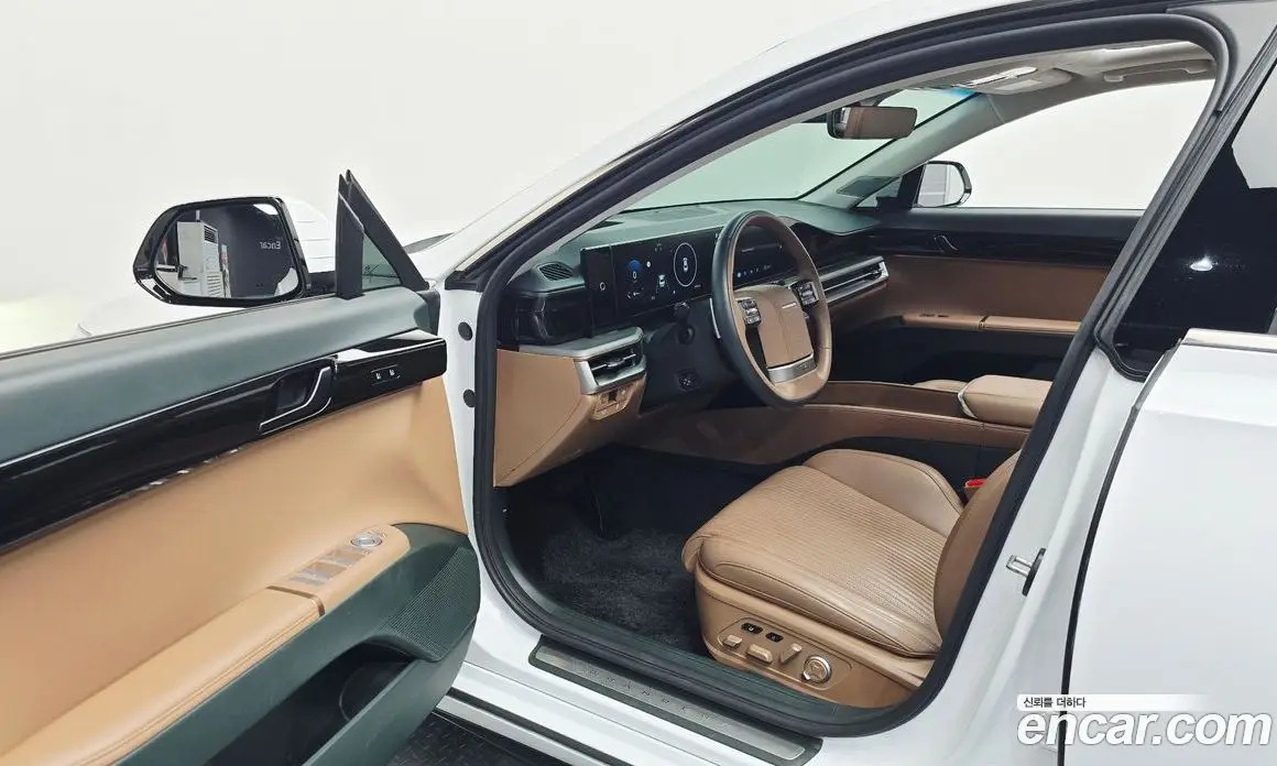 Hyundai Grandeur 2023 2.5 автомат (гидро), фото 13