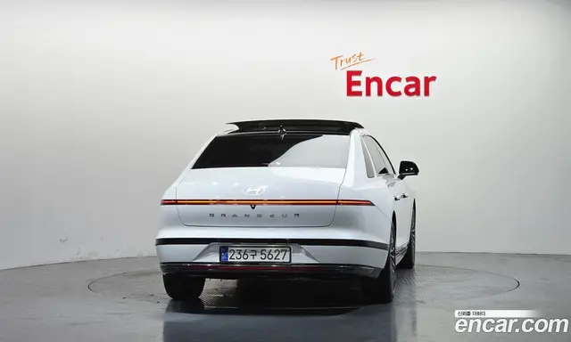 Hyundai Grandeur 2023 2.5 автомат (гидро), миниатюра 4