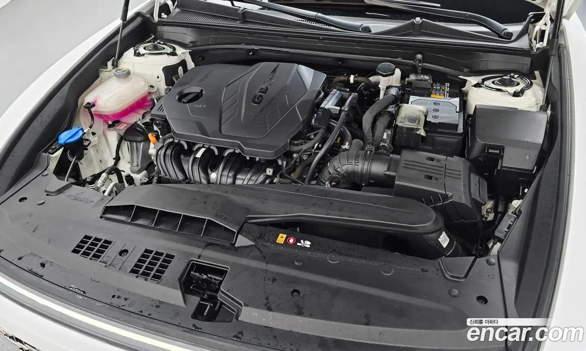 Hyundai Grandeur 2023 2.5 автомат (гидро), фото 6