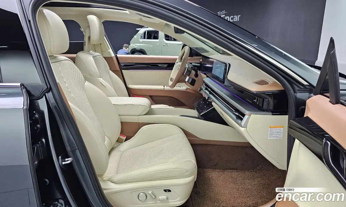 Hyundai Grandeur 2024 1.6 автомат (гидро), фото 12