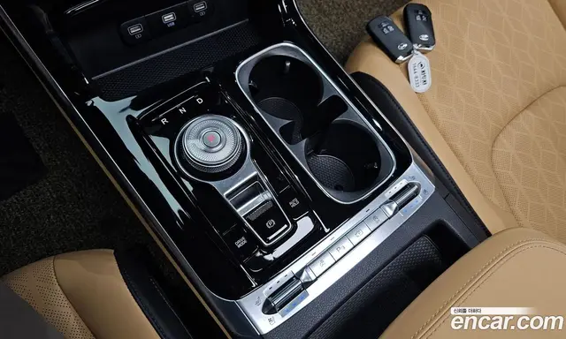 Kia Carnival 2021 2.2 автомат (гидро), миниатюра 11