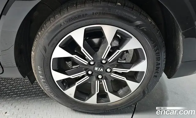 Kia Carnival 2021 2.2 автомат (гидро), миниатюра 6