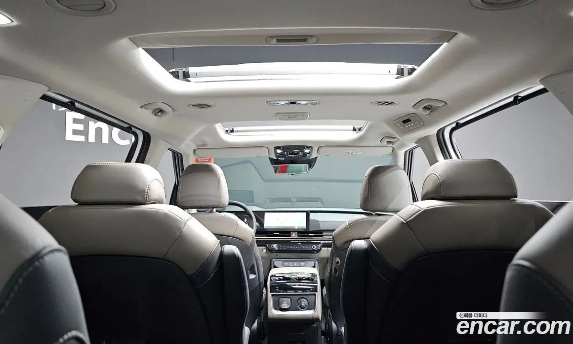 Kia Carnival 2024 2.2 автомат (гидро), фото 37