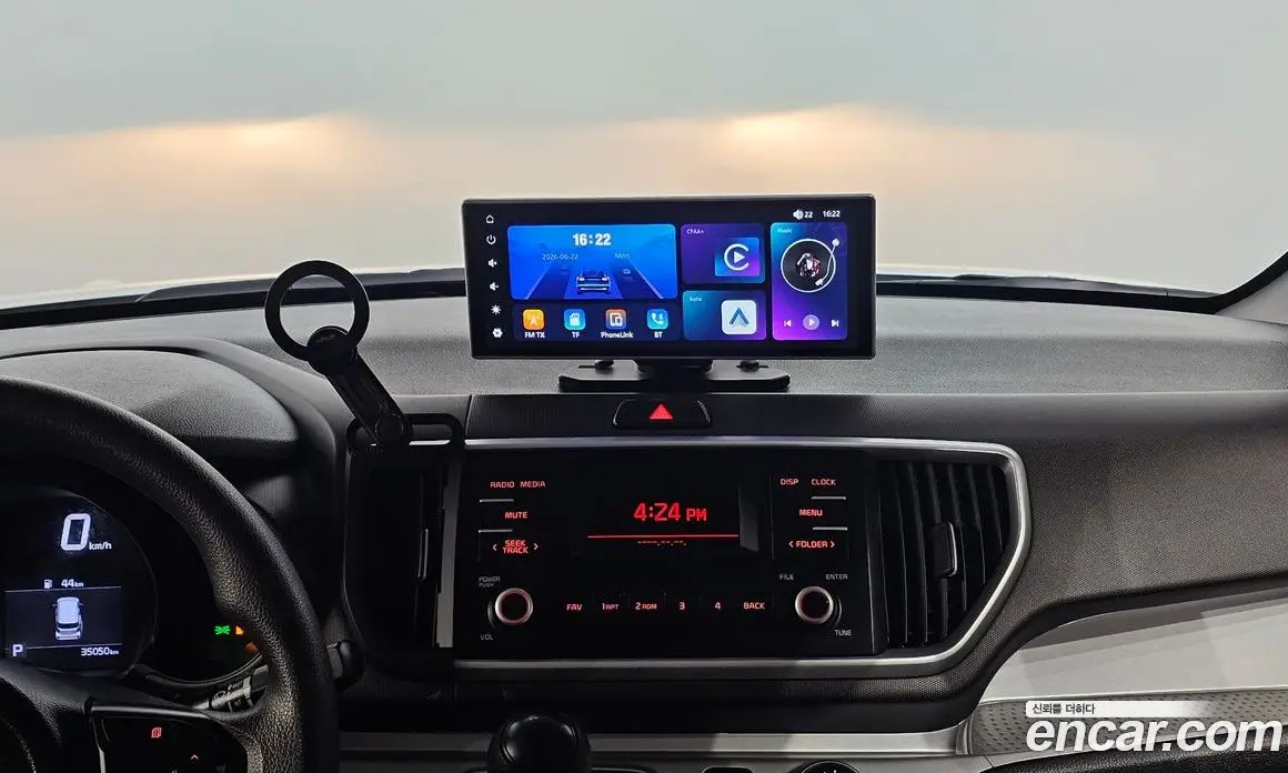Kia Ray 2022 1.0 автомат (гидро), фото 15