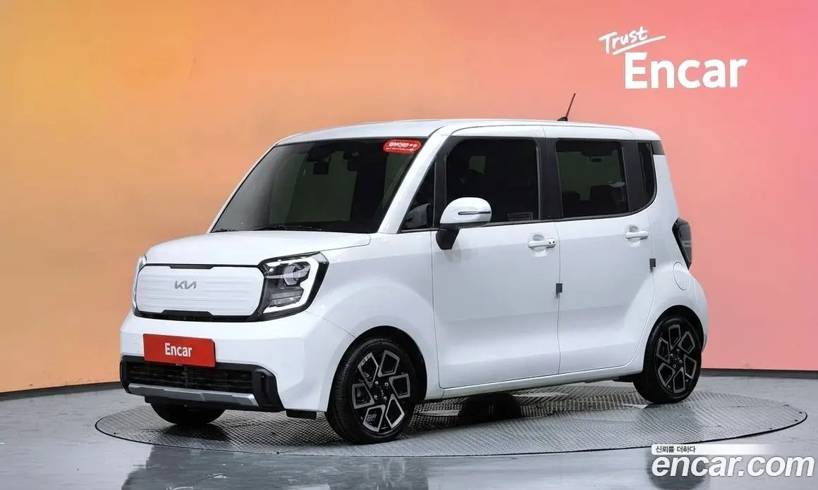 Kia Ray 2023 1.0 автомат (гидро), фото 34