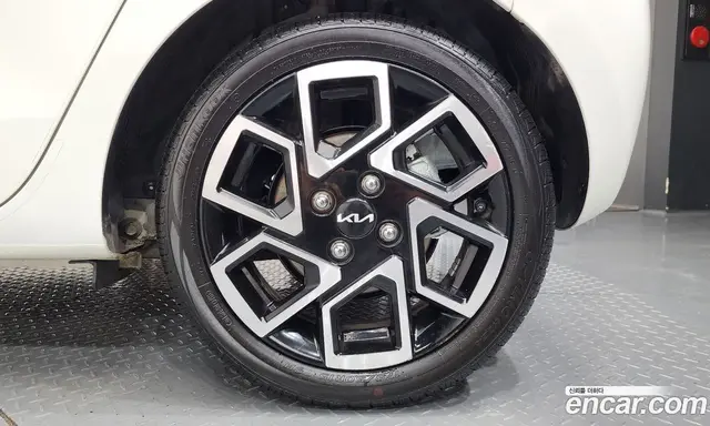 Kia Ray 2023 1.0 автомат (гидро), миниатюра 6