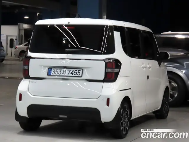 Kia Ray 2025 1.0 автомат (гидро), миниатюра 4