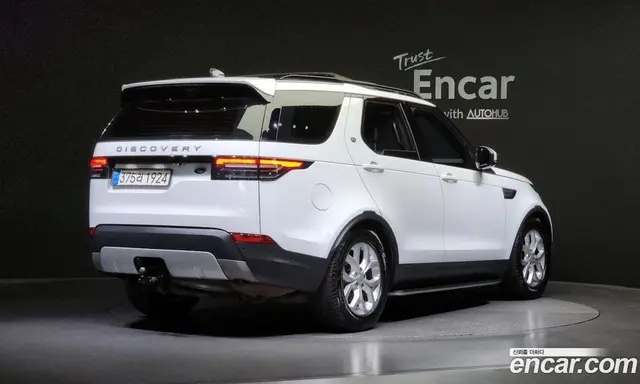 Land Rover Discovery 2019 2.0 автомат (гидро), миниатюра 2