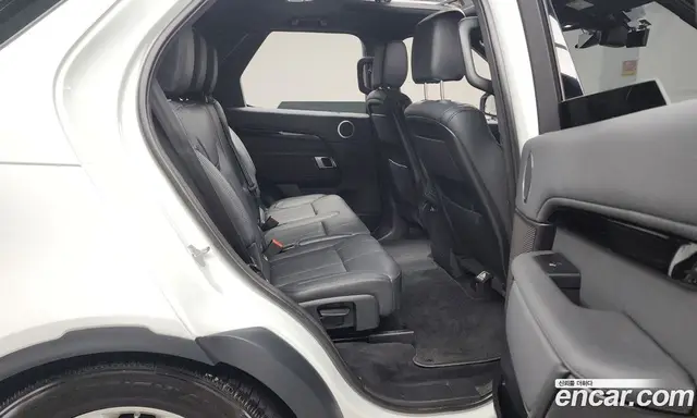 Land Rover Discovery 2019 2.0 автомат (гидро), миниатюра 12