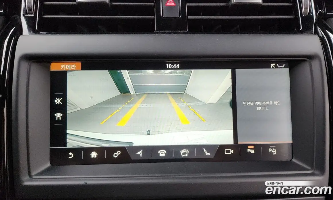 Land Rover Discovery 2019 2.0 автомат (гидро), фото 15