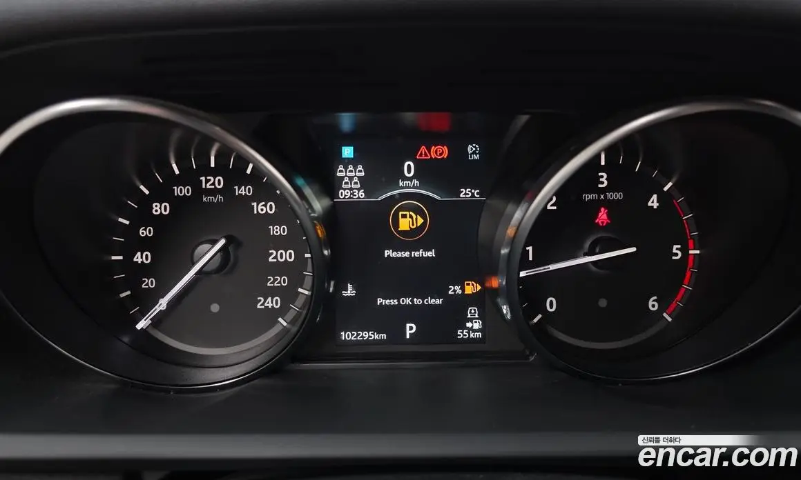 Land Rover Discovery 2019 2.0 автомат (гидро), фото 8