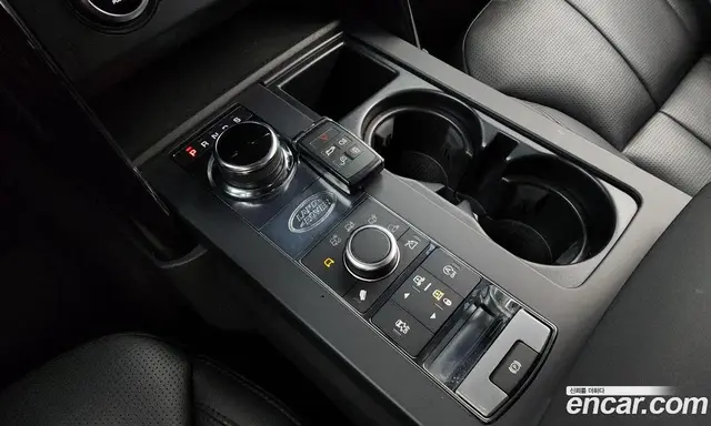 Land Rover Discovery 2019 2.0 автомат (гидро), миниатюра 9