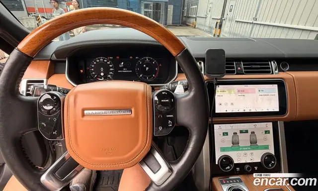 Land Rover Range Rover 2019 4.4 автомат (гидро), миниатюра 8