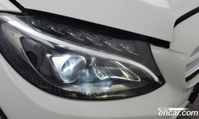 Mercedes-Benz C-Class 2017 2.0 автомат (гидро), миниатюра 8