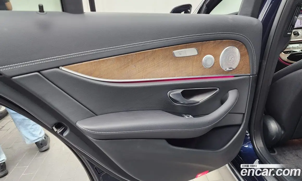 Mercedes-Benz E-Class 2020 2.0 автомат (гидро), фото 15