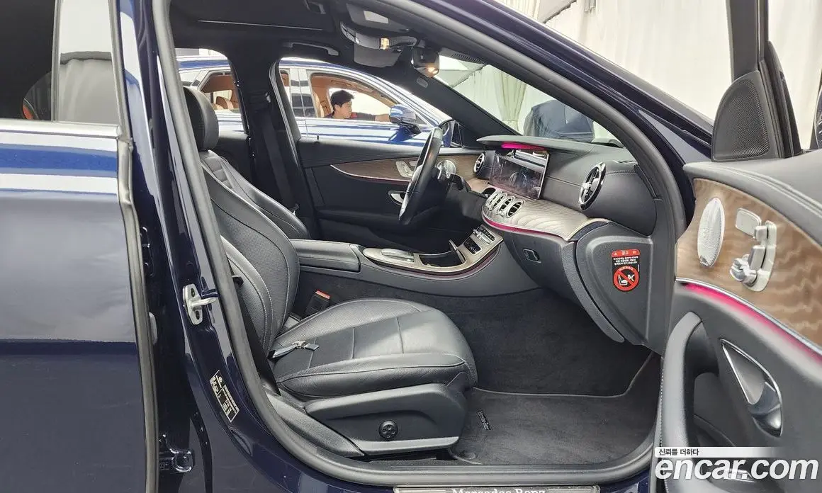 Mercedes-Benz E-Class 2020 2.0 автомат (гидро), фото 17