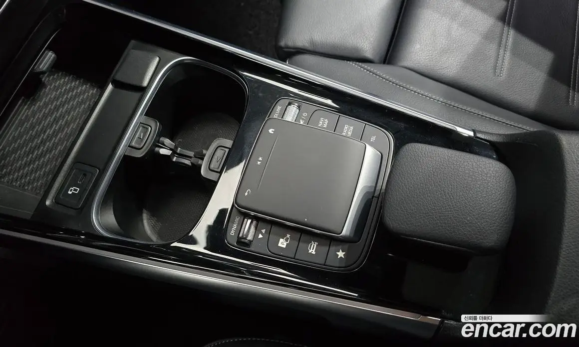 Mercedes-Benz EQB 2023 0.2 автомат (гидро), фото 19