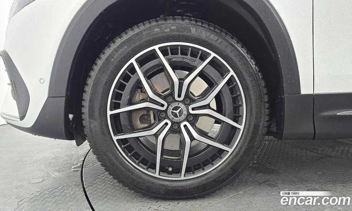 Mercedes-Benz EQB 2023 0.2 автомат (гидро), фото 5