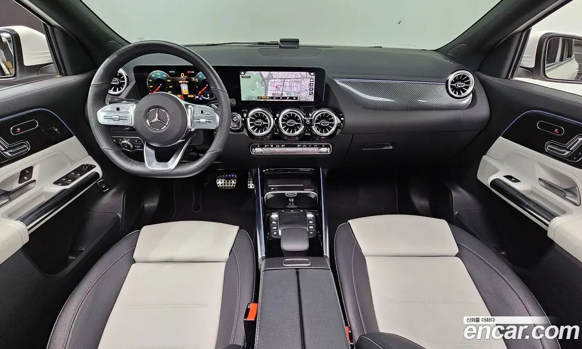 Mercedes-Benz GLA-Class 2023 2.0 автомат (гидро), фото 10