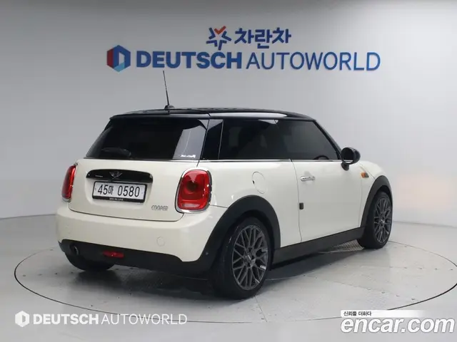 Mini Cooper 2016 1.5 автомат (гидро), миниатюра 2
