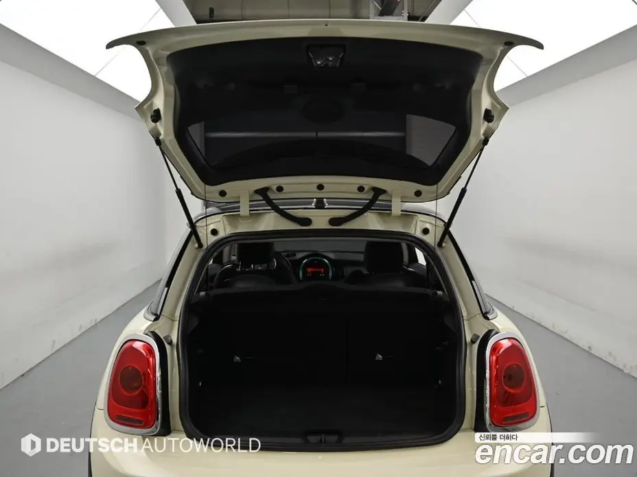Mini Cooper 2016 1.5 автомат (гидро), фото 19