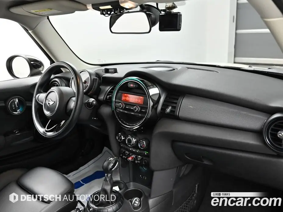 Mini Cooper 2016 1.5 автомат (гидро), фото 7