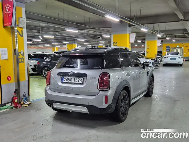 Mini Countryman 2024 1.5 автомат (гидро), миниатюра 5