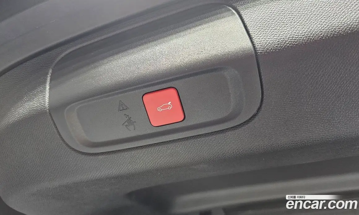 Peugeot 408 2024 1.2 автомат (гидро), фото 26