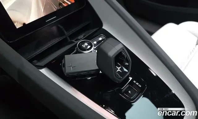 Polestar Polestar 2 2022 0.2 автомат (гидро), миниатюра 9 Polestar Polestar 2 2022 0.2 автомат (гидро), миниатюра 9