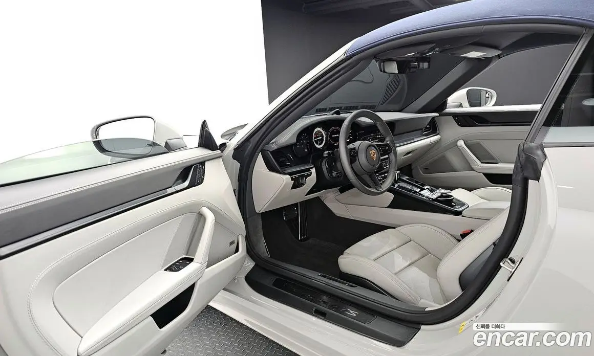 Porsche 911 2022 3.0 автомат (гидро), фото 10