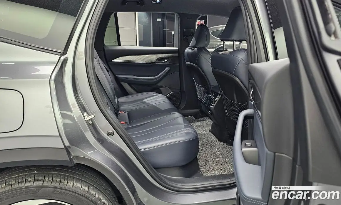 Renault (Samsung) Grand Koleos 2024 1.5 автомат (гидро), фото 17