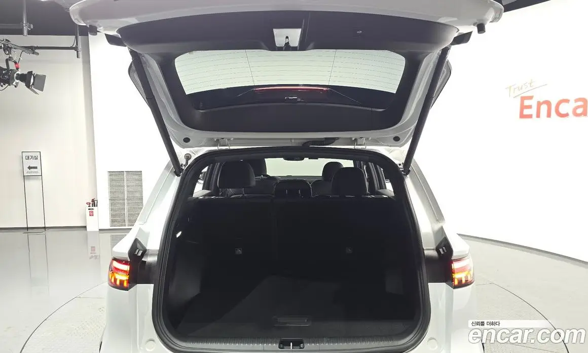 Renault (Samsung) Grand Koleos 2024 1.5 автомат (гидро), фото 33