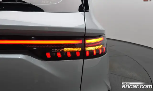 Renault (Samsung) Grand Koleos 2024 1.5 автомат (гидро), миниатюра 8