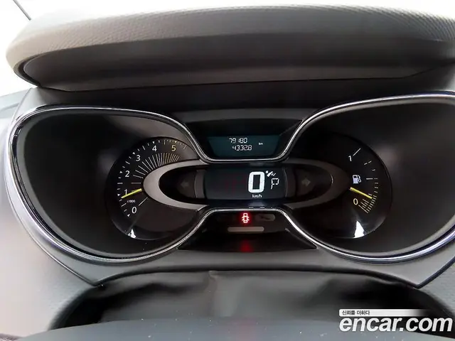 Renault (Samsung) QM3 2014 1.5 автомат (гидро), миниатюра 9