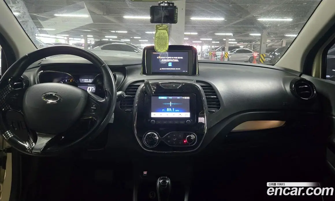 Renault (Samsung) QM3 2015 1.5 автомат (гидро), фото 4 Renault (Samsung) QM3 2015 1.5 автомат (гидро), фото 4
