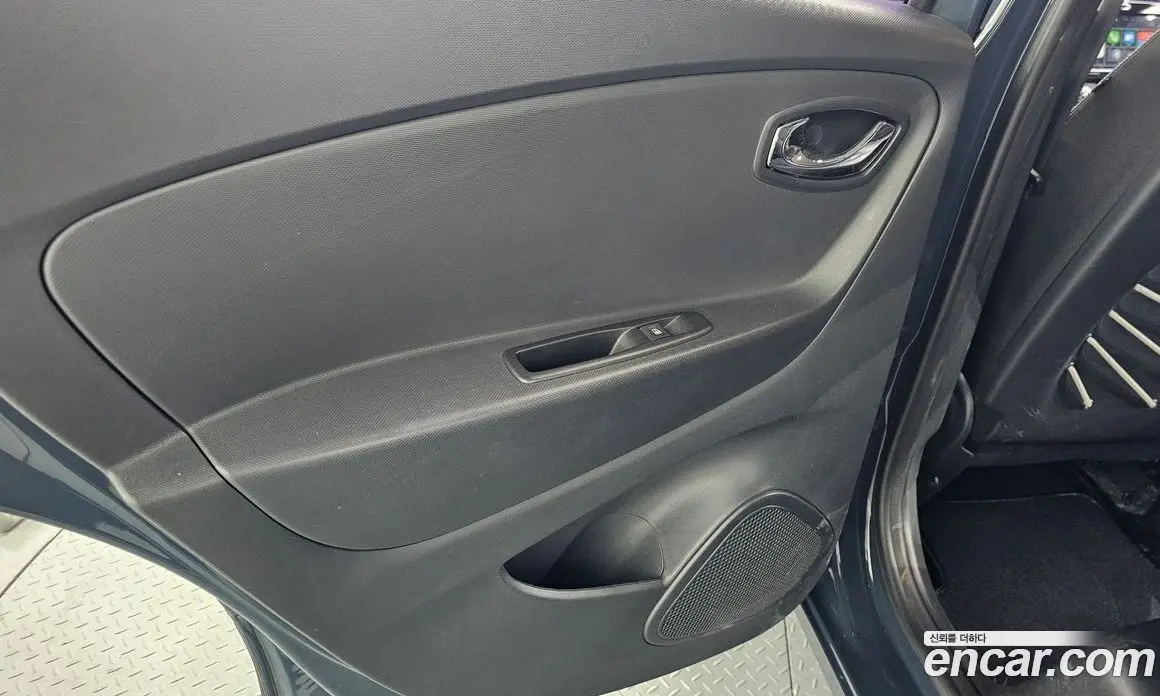 Renault (Samsung) QM3 2016 1.5 автомат (гидро), фото 15