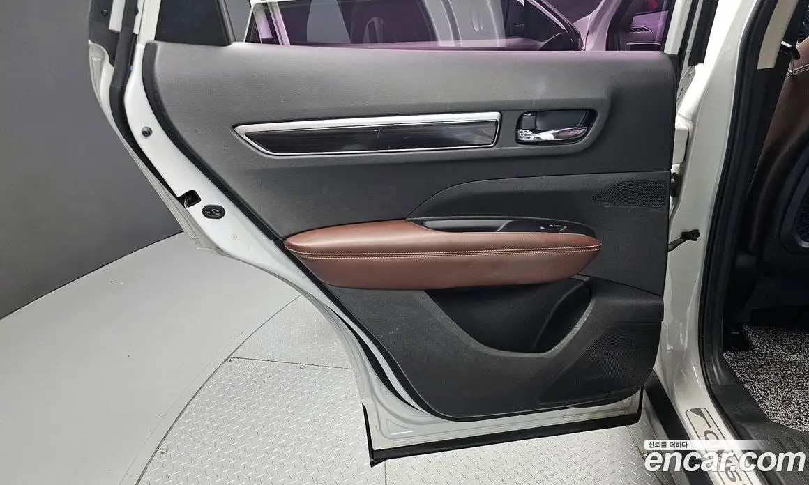 Renault (Samsung) QM6 2016 2.0 автомат (гидро), фото 15