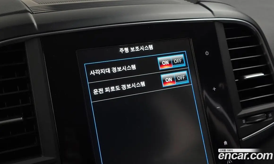 Renault (Samsung) QM6 2022 2.0 автомат (гидро), фото 21