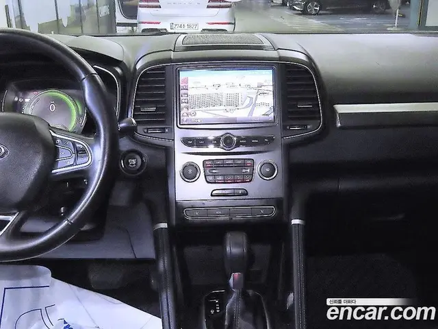 Renault (Samsung) QM6 2022 2.0 автомат (гидро), миниатюра 11