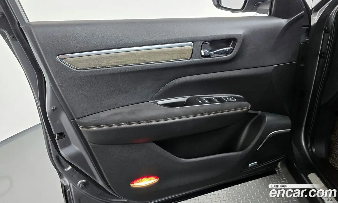 Renault (Samsung) QM6 2023 2.0 автомат (гидро), фото 14