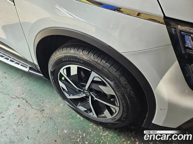 Renault (Samsung) QM6 2024 2.0 автомат (гидро), миниатюра 12