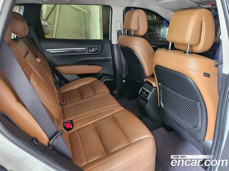 Renault (Samsung) QM6 2024 2.0 автомат (гидро), фото 17