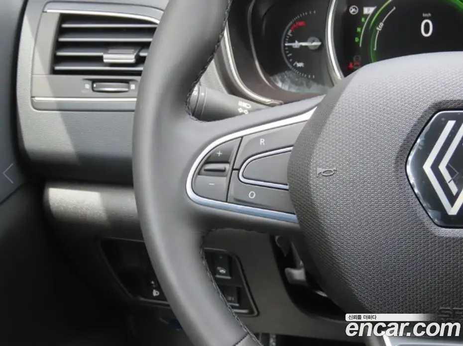 Renault (Samsung) QM6 2026 2.0 автомат (гидро), фото 11