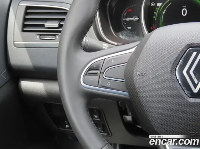 Renault (Samsung) QM6 2026 2.0 автомат (гидро), миниатюра 11