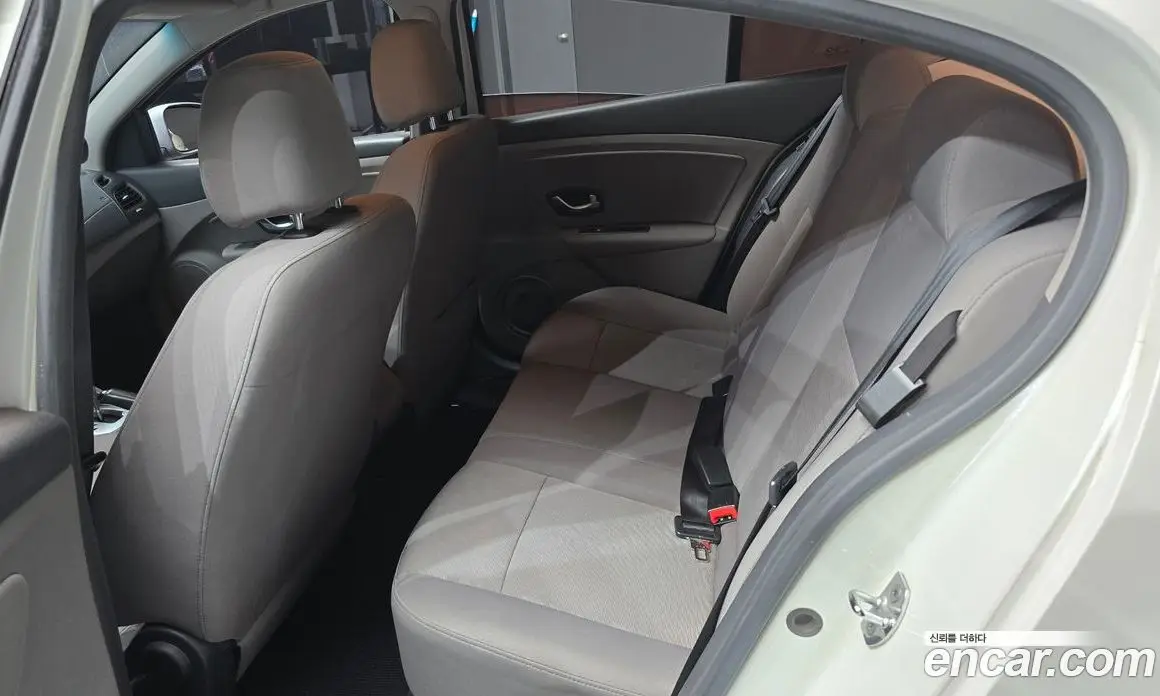Renault (Samsung) SM3 2009 1.6 автомат (гидро), фото 13