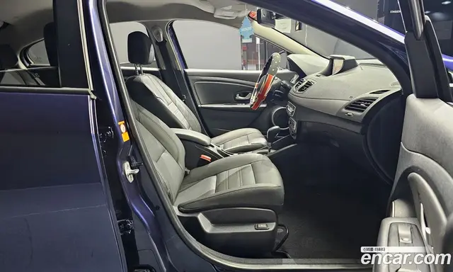 Renault (Samsung) SM3 2018 1.6 автомат (гидро), миниатюра 11