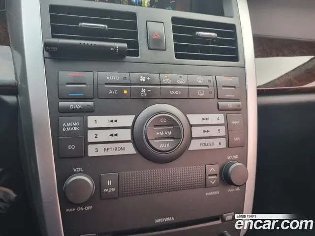 Renault (Samsung) SM5 2010 2.0 автомат (гидро), миниатюра 12